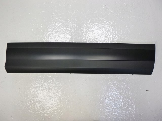Купити LR164823 Land Rover 