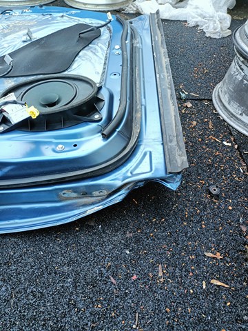 Купити 60009SJ0419P Subaru Двері праві передні