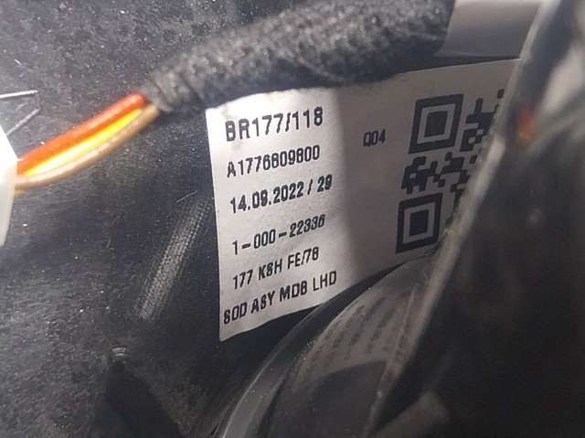 Купити A1778306502 Mercedes Решітка вентиляції салону на "торпедо"
