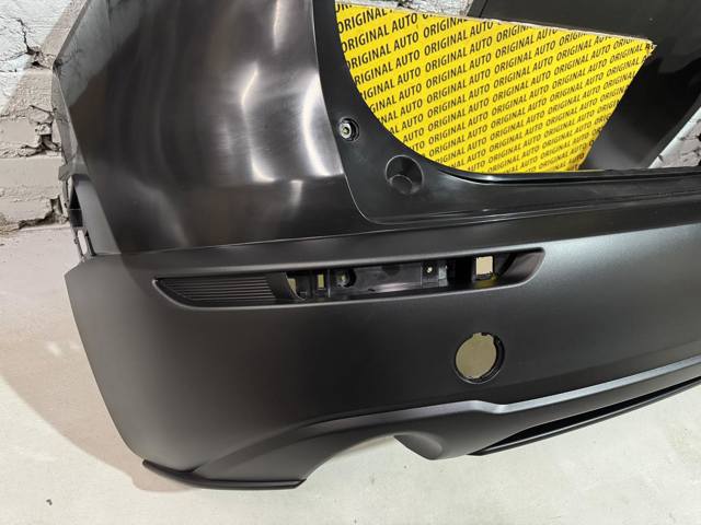 Купити DFR550221C8P Mazda Задній бампер