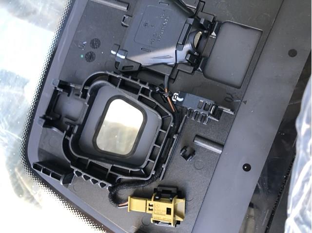 Купити A2536700801 Mercedes Вікно вітрове