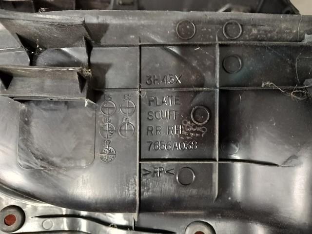 7656A038 Mitsubishi 