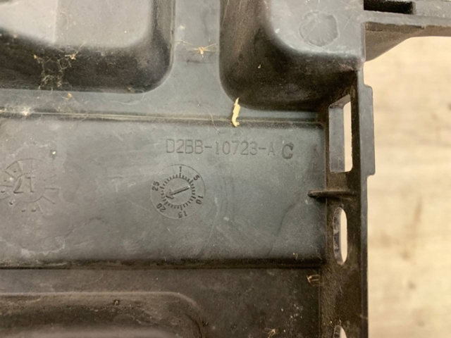 D2BB10723AC Ford 