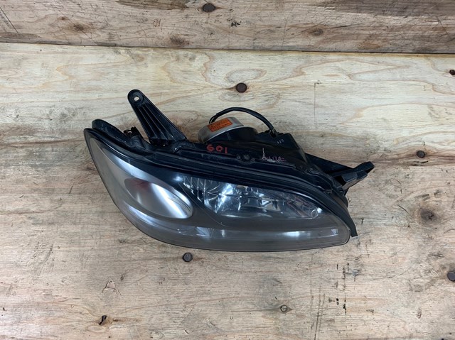 Основна фара - вставка Subaru 84001AE400 ціна, від 181.14 USD
