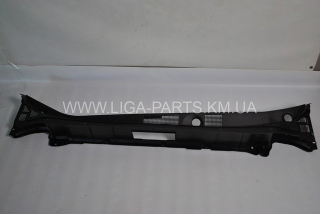 668625NA0B Nissan/Infiniti Водостік лобового скла, жабо