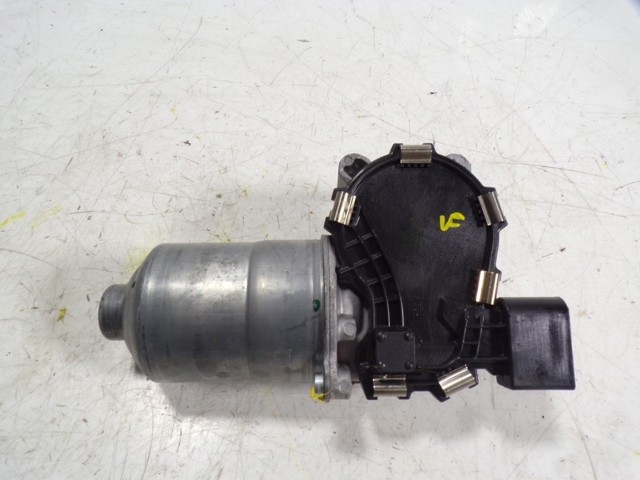 390243524 Chrysler 