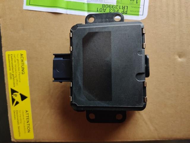  Land Rover LR146847 ціна, від 823.27 USD
