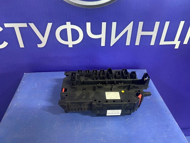 Монтажний блок Mercedes S 