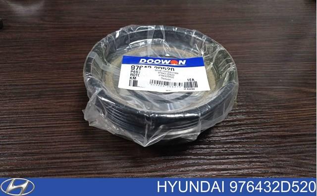 Шків компресора кондиціонера HYUNDAI 976432D520