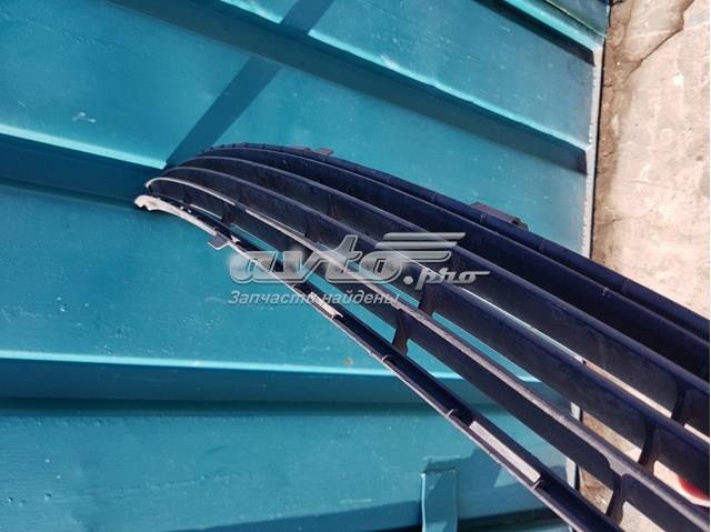 Решітка переднього бампера Toyota 5311333010 ціна, від 19.92 USD