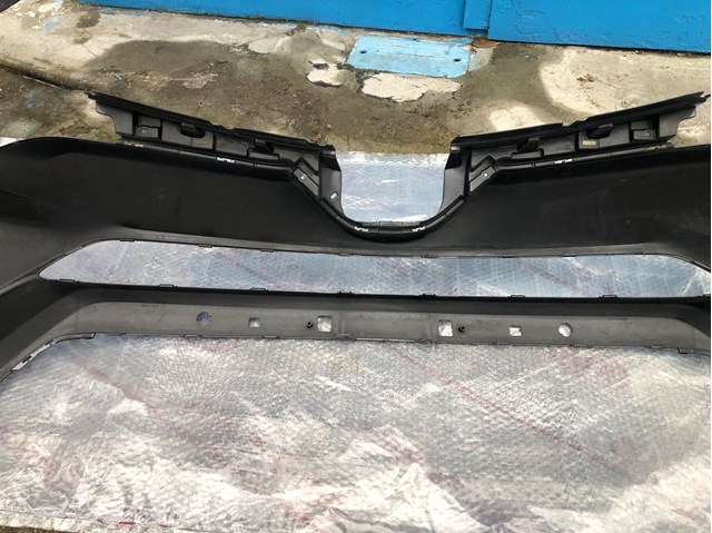 Бампер на авто Toyota 521190R917 ціна, від 308.27 USD