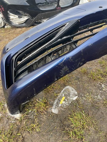 Передній бампер 7385336 BMW