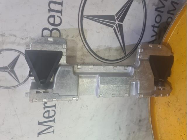 A0009009215 Mercedes 