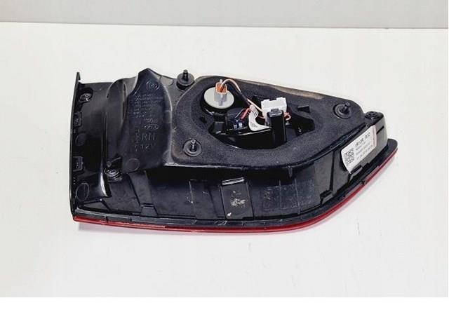  Hyundai/Kia 92404J7100