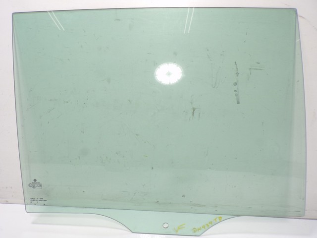 Купити GS7446D304 XYG Скло задніх дверей, правих