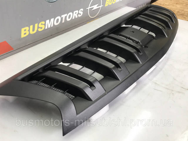 Решітка Mitsubishi 7450A885