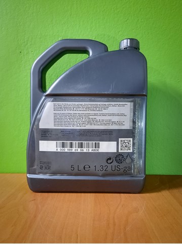 Олива Mercedes A000989690613 ціна, від 63.03 USD