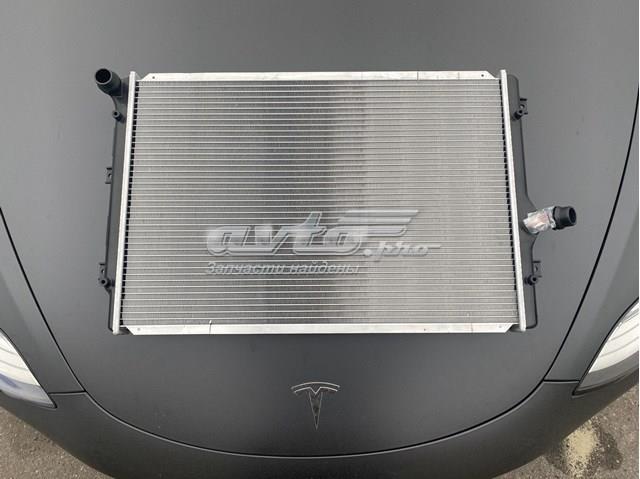 Купити FP74A462 FPS Радіатор двигуна