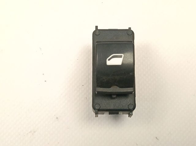 Кнопка вмикання двигуна склопідіймача передня права Peugeot/Citroen 98016307ZD ціна, від 21.65 USD