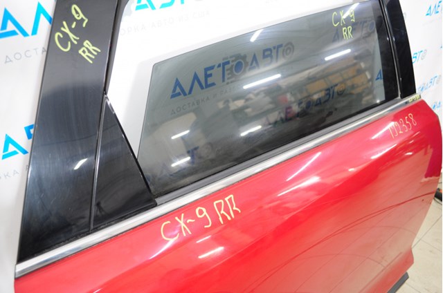 Молдинг опускного скла нижній, двері задньої, правої Mazda TK4850660 ціна, від 48.34 USD