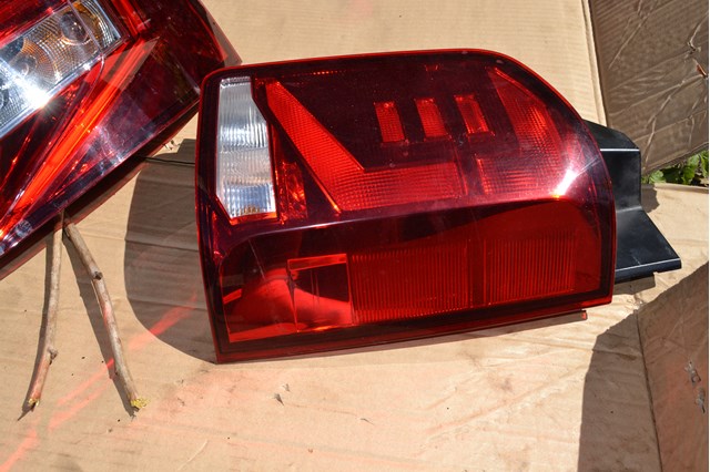 Задні ліхтарі VAG 7LA945096L ціна, від 107.29 USD