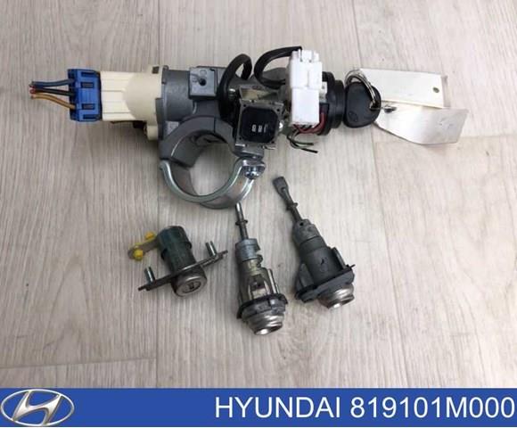 Купити 819101M000 Hyundai/Kia 