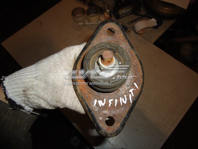 Амортизатор задній, лівий Nissan/Infiniti E62111CF0B ціна, від 153.33 USD