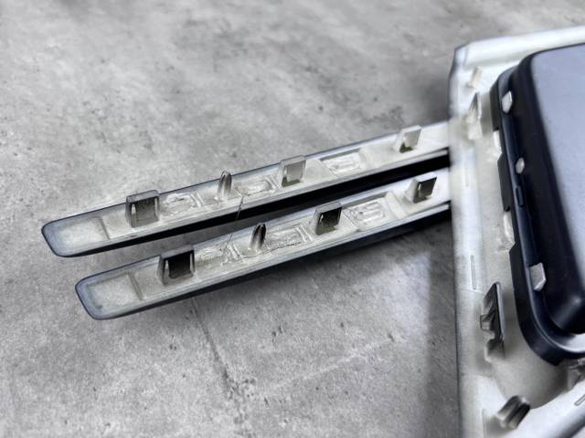  LR044151 Land Rover