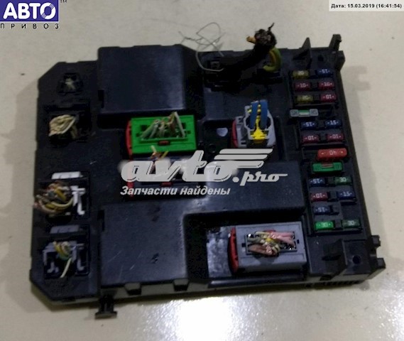 Коробка запобіжників Peugeot/Citroen 9651196880 ціна, від 65.36 USD