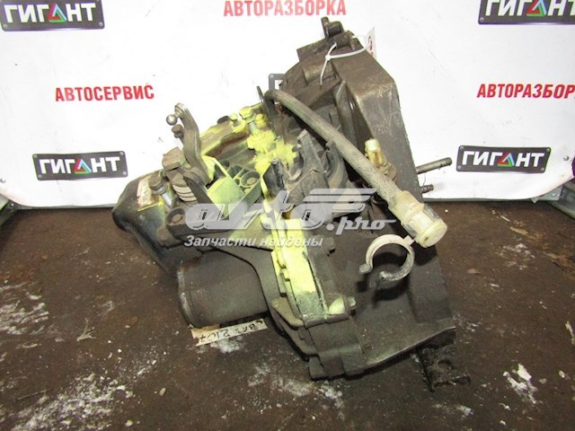 Коробка передач 8201105057 Renault (RVI)