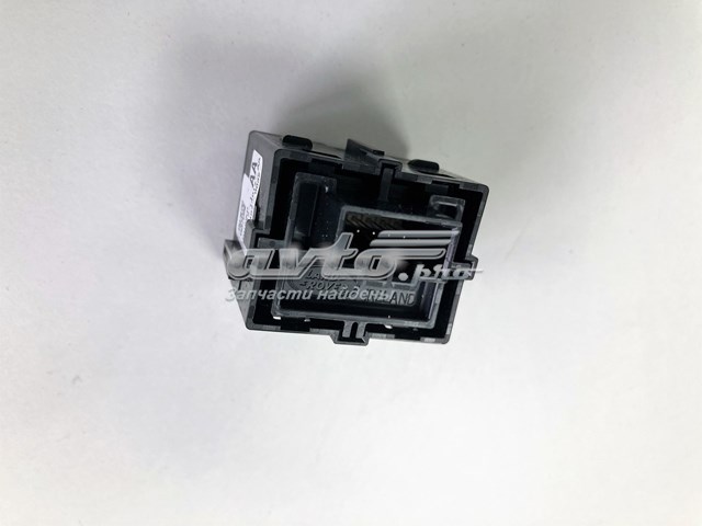 LR081321 Land Rover 