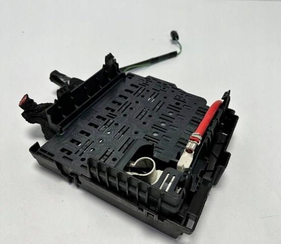 Коробка запобіжників Land Rover LR117841 ціна, від 33.22 USD