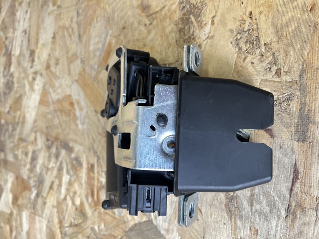 2367018 Ford 