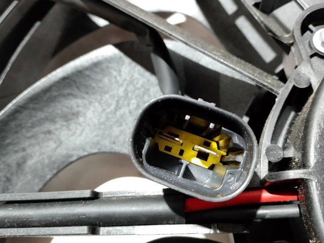 Кожух вентилятора Peugeot/Citroen 9836058380