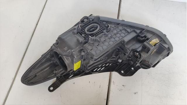 Фара права 92102B8640 Hyundai/Kia