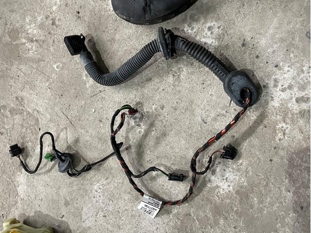 Купити A2044407706 Mercedes Джгут проводів задніх дверей