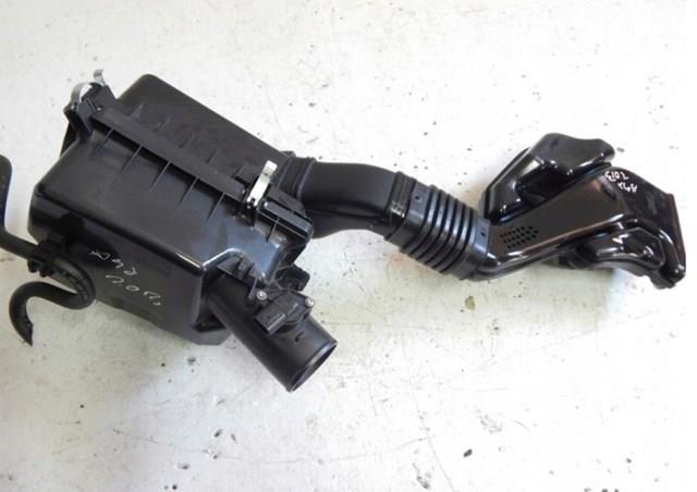 Повітрозабірник повітряного фільтра на Mitsubishi ASX  GA