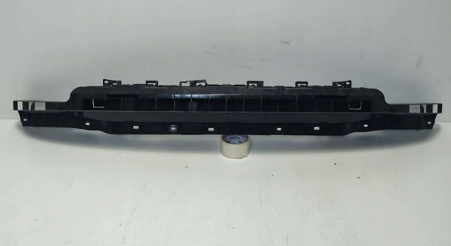 Кронштейн бампера переднього Land Rover LR083117 ціна, від 132.67 USD