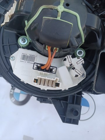  T1021327U BMW