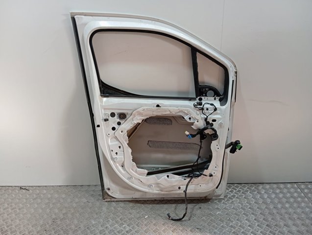 9856199880 General Motors Дверь передня ліва