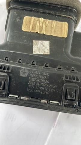  1YE47TRMAC Chrysler