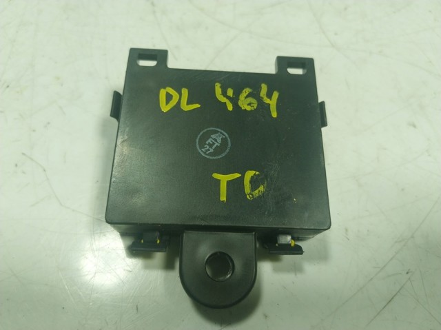  106965100D Tesla