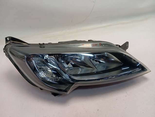 Фара правая Peugeot/Citroen 1682747580 ціна, від 149.85 USD