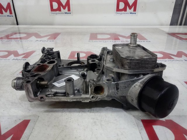 R6110151202 Mercedes 