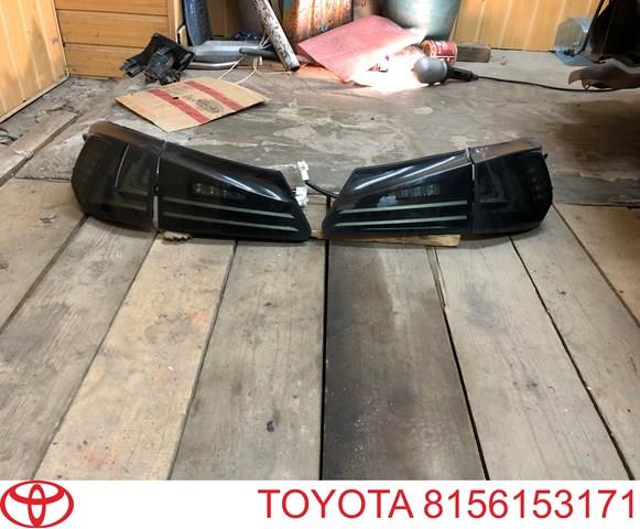 Купити 8156153171 Toyota Ліхтар задній