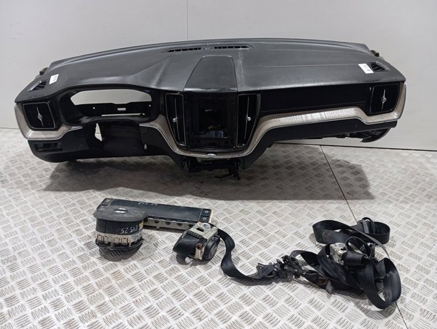 Купити 31351334 Volvo Подушка безпеки, водійська, AIRBAG, захисту колін