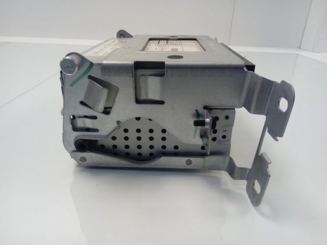  Land Rover CF6N18C815HE