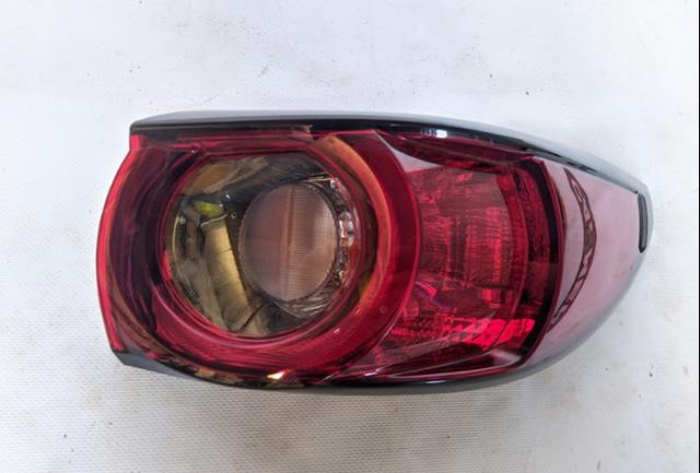 Ліхтар задній правий, зовнішній Mazda KB8M51150F ціна, від 87.73 USD