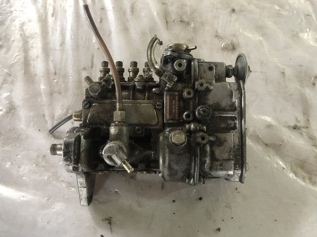 Насос паливний високого тиску Mercedes A6010700501 ціна, від 175.47 USD