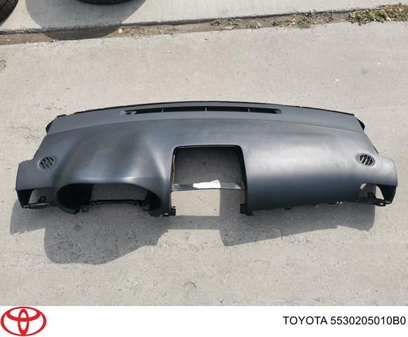 Накладка панелі "торпедо" пасажирської подушки безпеки Toyota Avensis (T25) (Тойота Авенсіс)